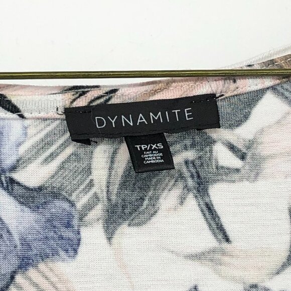 Dynamite white  blue lily floral print vneck jersey T-shirt XS - Picture 4 of 12